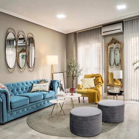 Deluxe Rue Boheme Apartment Plasencia Bagian luar foto