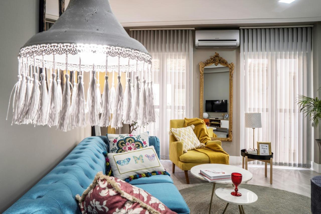 Deluxe Rue Boheme Apartment Plasencia Bagian luar foto
